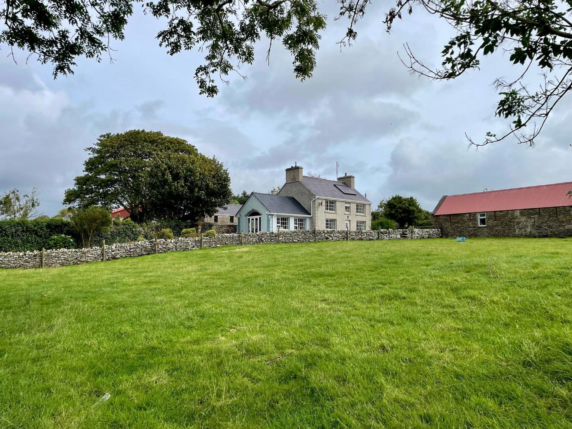 Country Farm House Bruckless Exterior photo